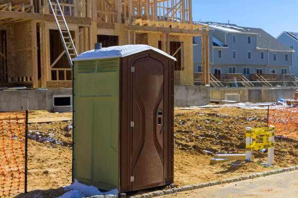 Portable bathroom rental in Itasca, IL