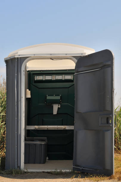Best Sanitation services for porta potties  in Itasca, IL